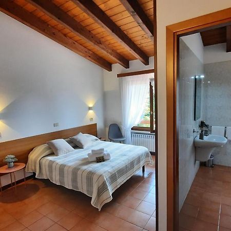 Elisa Holidays Puegnago Extérieur photo