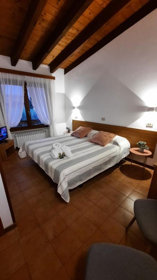 Elisa Holidays Puegnago Extérieur photo