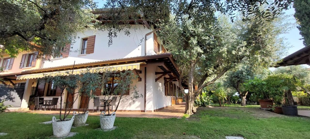 Elisa Holidays Puegnago Extérieur photo